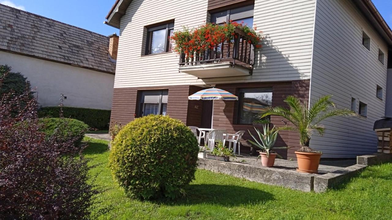Apartman 6 Km Od Centra Banskej Bystrice Μπάνσκα Μπίστριτσα Εξωτερικό φωτογραφία