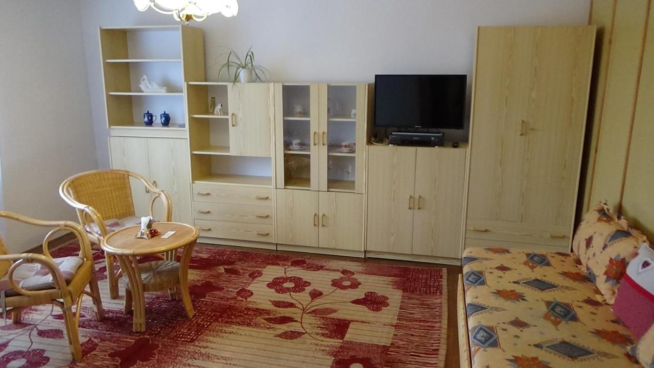 Apartman 6 Km Od Centra Banskej Bystrice Μπάνσκα Μπίστριτσα Εξωτερικό φωτογραφία